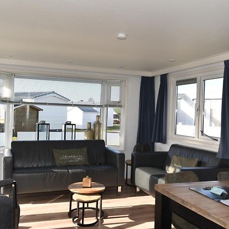 Chalet Zeester J38 Ameland Buren  Buitenkant foto